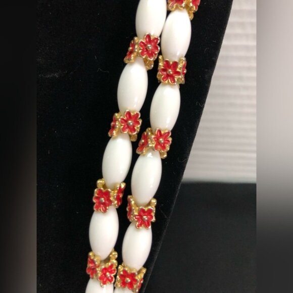 Crown Trifari Monterey collection necklace - Picture 2 of 7